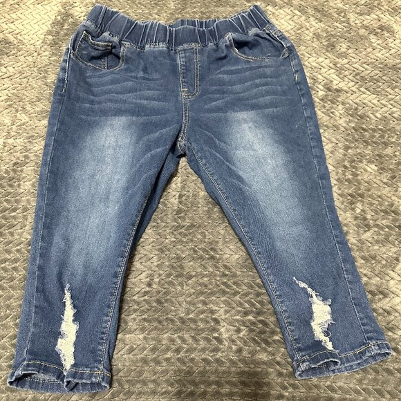 Pull On Jean Capris - Picture 1 of 2